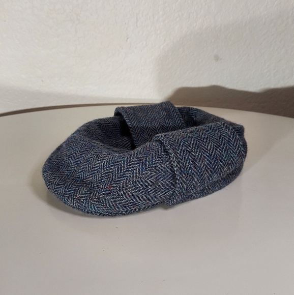 Irish Gray & White Wool Motoring Cap - Picture 14 of 15